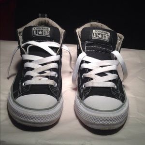 Converse all star sneakers 👟